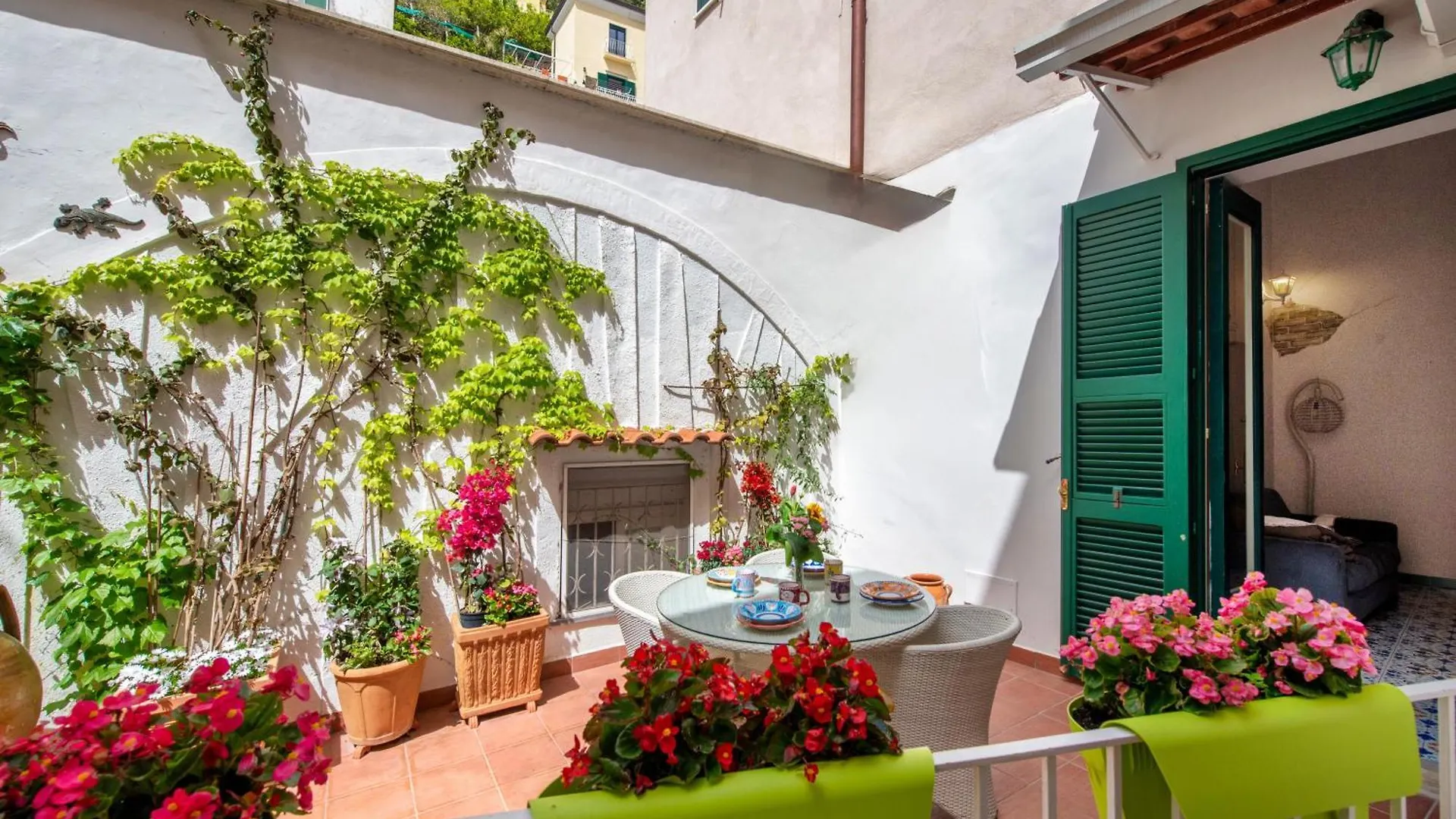 Apartament Amalfi Un Po'... 0*,