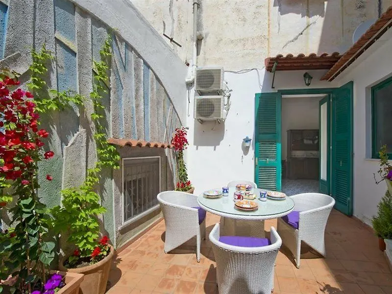 Appartamento Amalfi un po’... 0*,  Italia